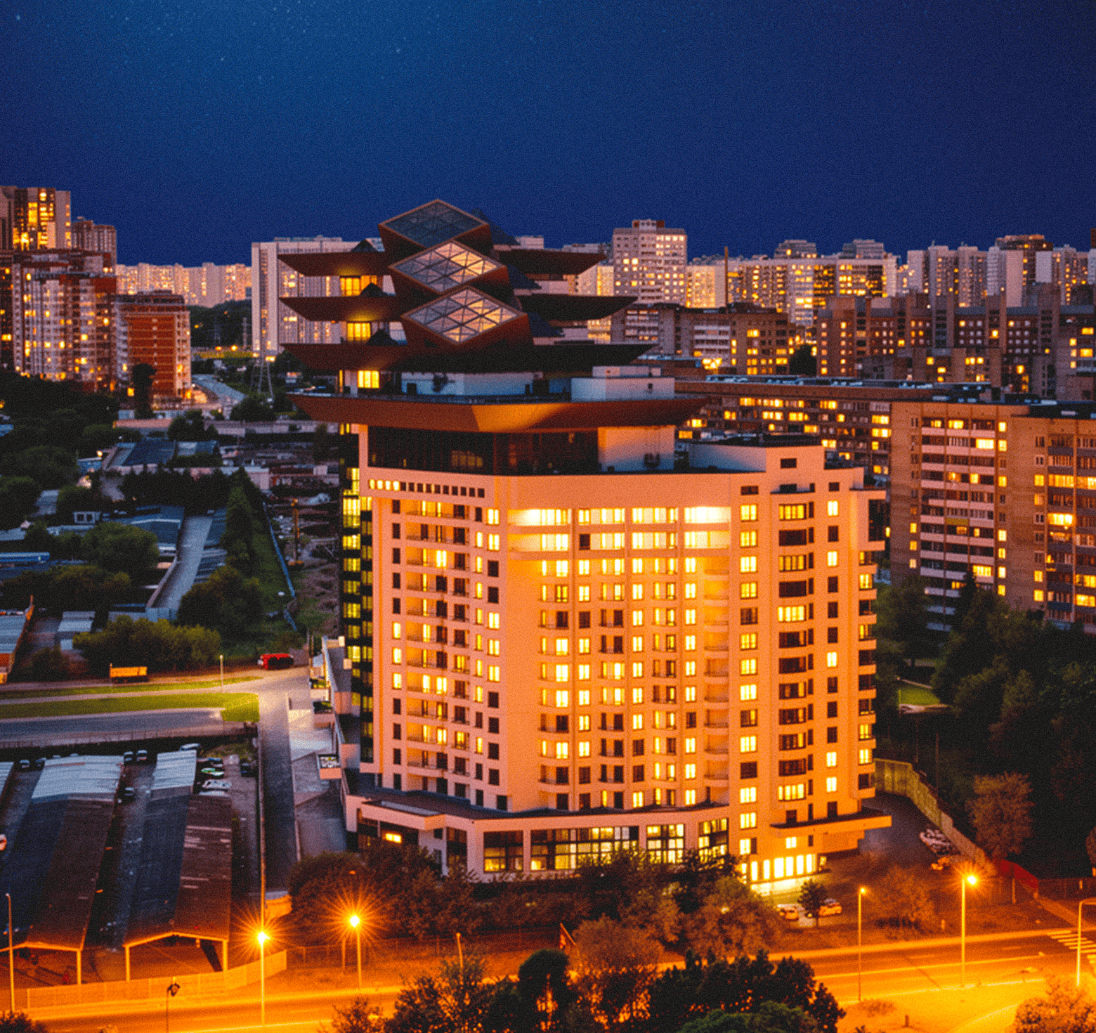 ЖК Вавилово ночью